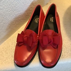 G.H. Bass women's Weejuns Penny Loafers Lillian Bow